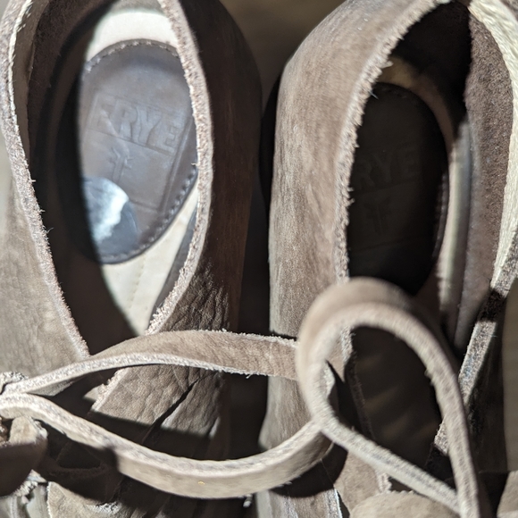 Frye company brown lace up heels - Picture 4 of 6